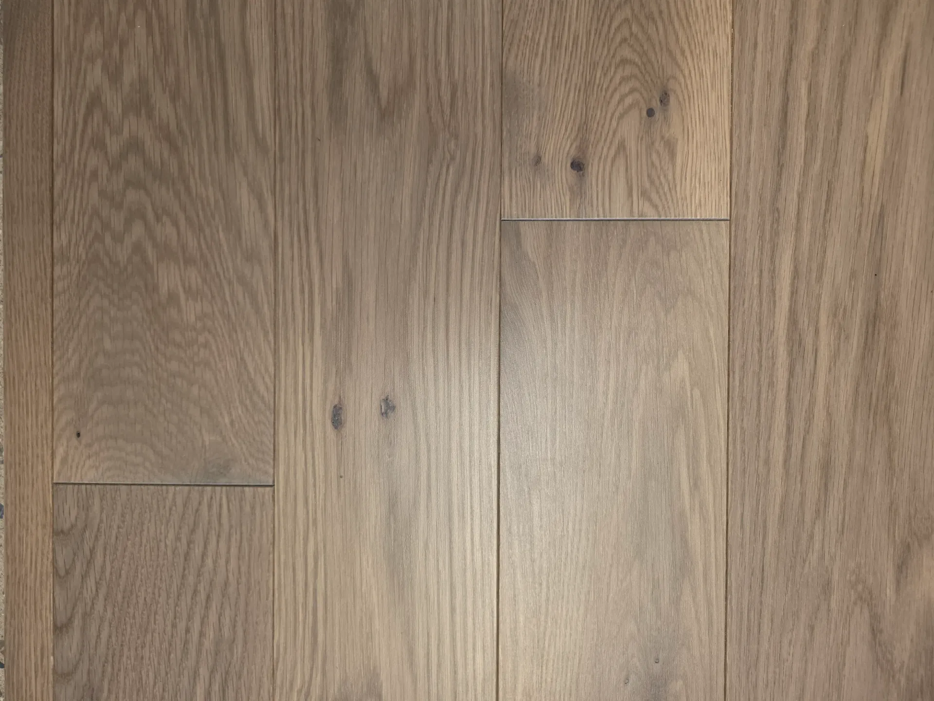 [14030] PFS BU/ NATURE NOVA 4-1/4" SOLID WHITE OAK "URBAN WHITE OAK" 10% [UWNC425SWO10URB]